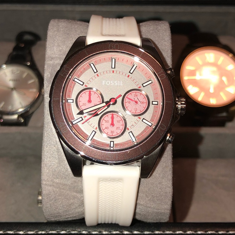Fossil Women’s Silicone watch